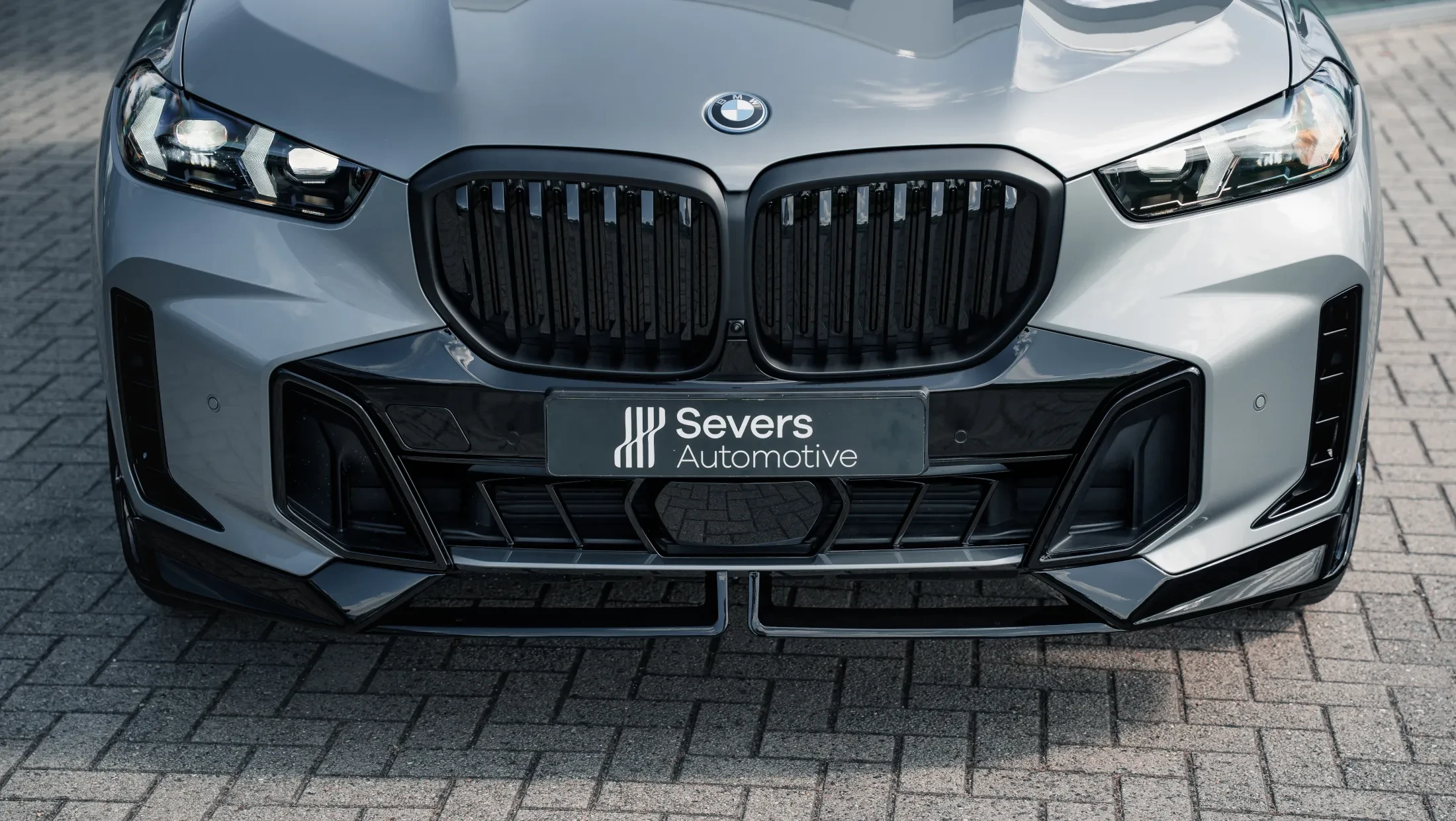 Severs Automotive PSR Parts Woerden BMW X5 Skyscraper