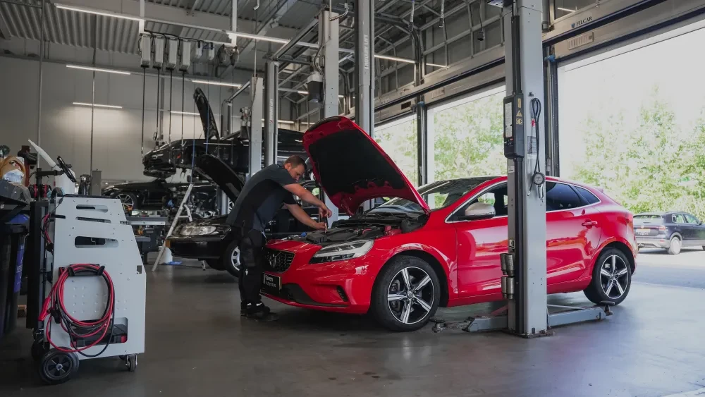 Severs Automotive Woerden lease auto onderhoud 